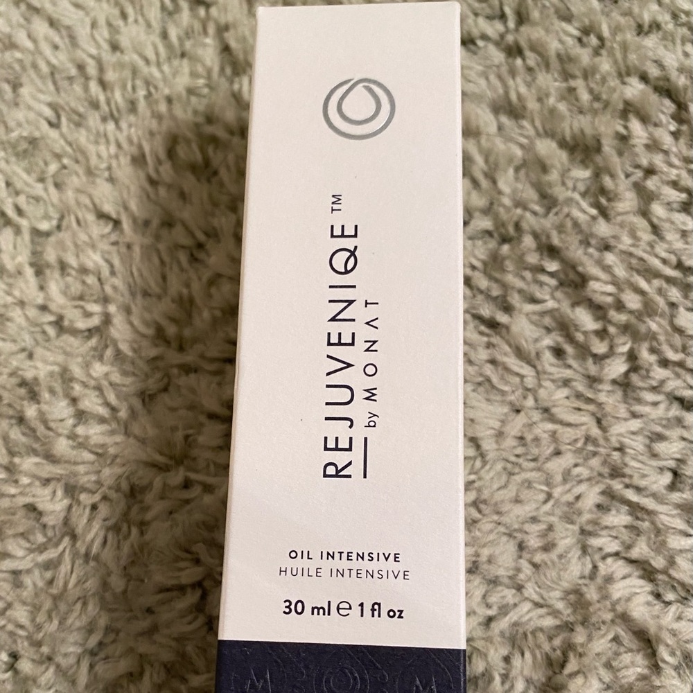 Monat REJUVENIQE ® Oil Intensive